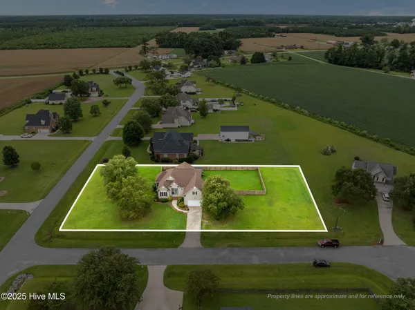 $390,000 | 2616 Spring Creek Drive, Grimesland, NC 27837