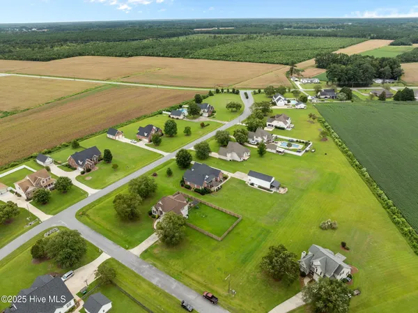 $390,000 | 2616 Spring Creek Drive, Grimesland, NC 27837