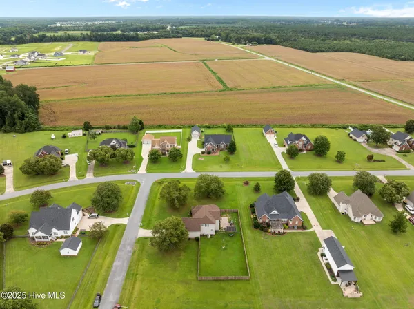 $390,000 | 2616 Spring Creek Drive, Grimesland, NC 27837