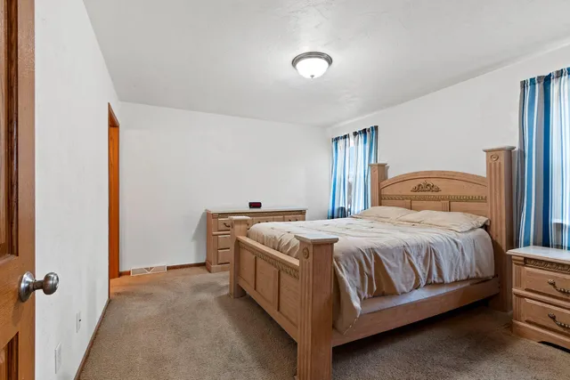 $269,000 | 3006 South 19th Street, Manitowoc, WI 54220