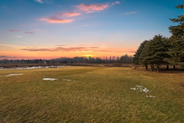 $269,000 | 3006 South 19th Street, Manitowoc, WI 54220