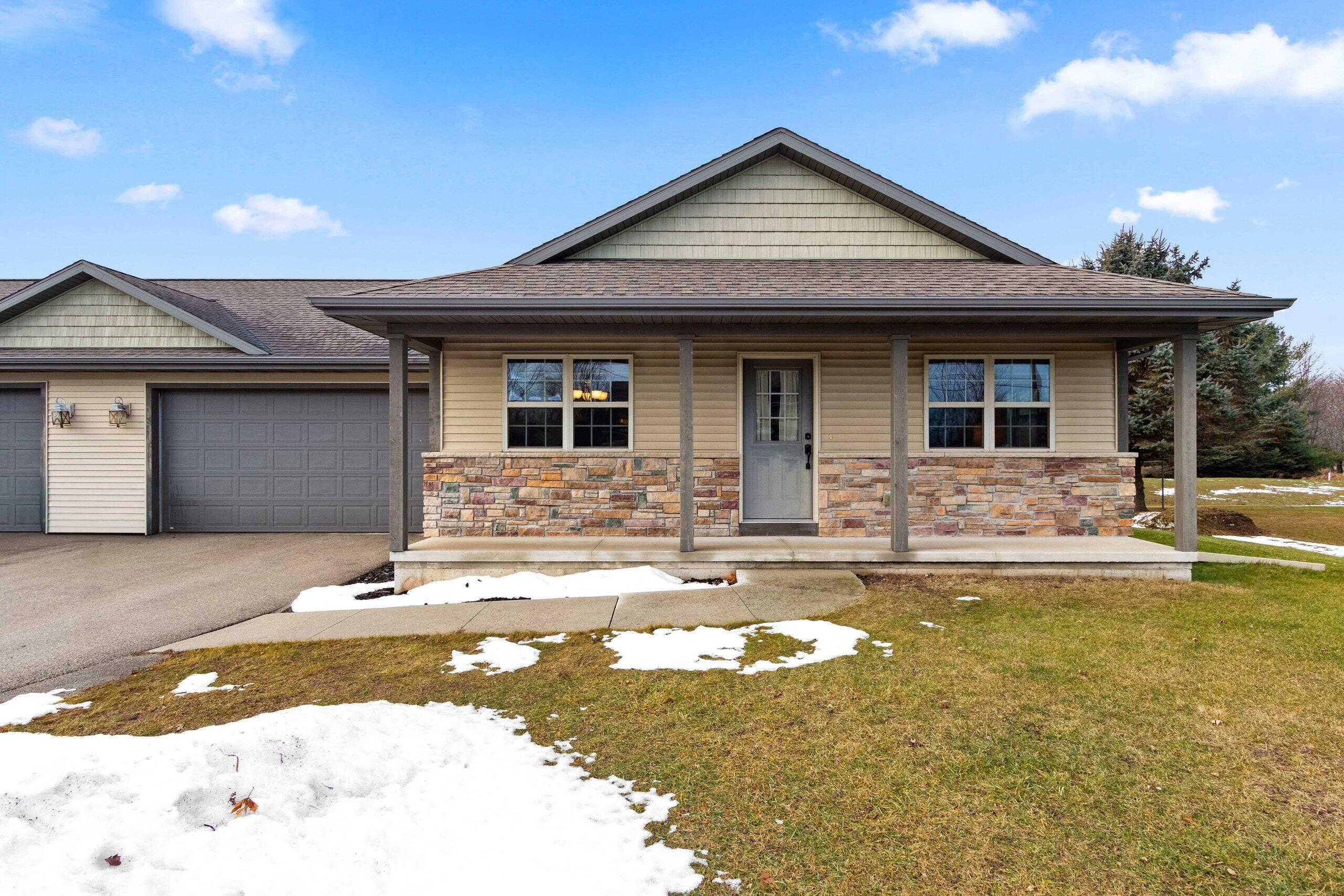 3006 South 19th Street Manitowoc, WI 54220 - Photo 35 of 38 IMG_0131-FULL.jpg-SMALL