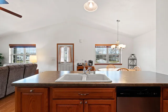 $269,000 | 3006 South 19th Street, Manitowoc, WI 54220