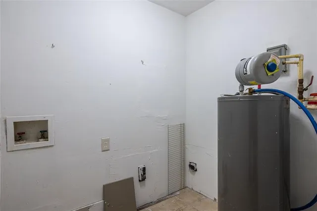 $1,295 | 2833 Cardo Drive Northwest, Atlanta, GA 30318