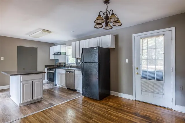 $1,295 | 2833 Cardo Drive Northwest, Atlanta, GA 30318