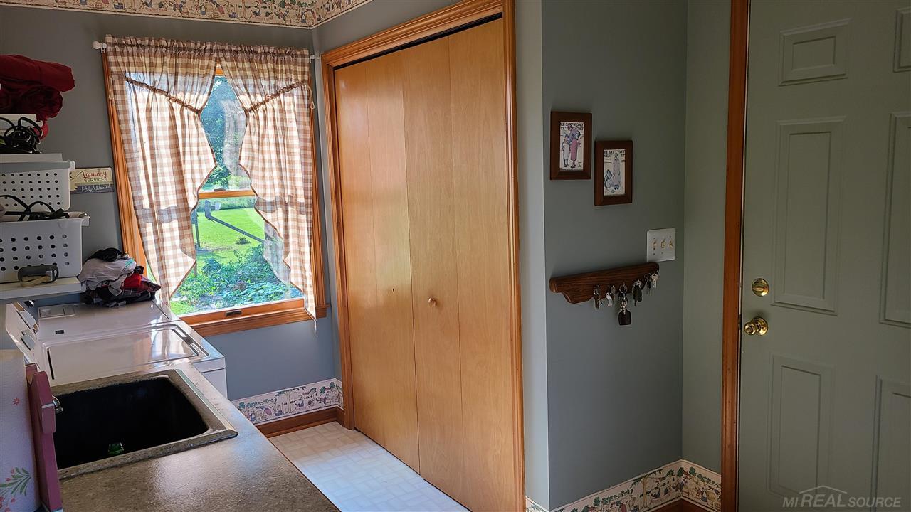 7834 Wildcat Road Croswell, MI 48422 - Photo 23 of 44 50051304-22.JPG