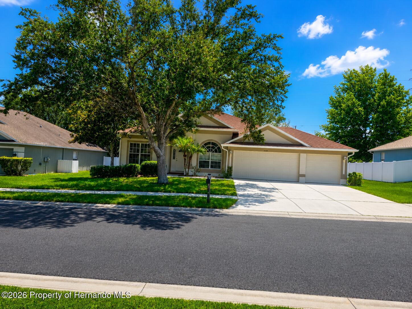 5259 Greystone Drive Spring Hill, FL 34609 - Photo 3 of 47