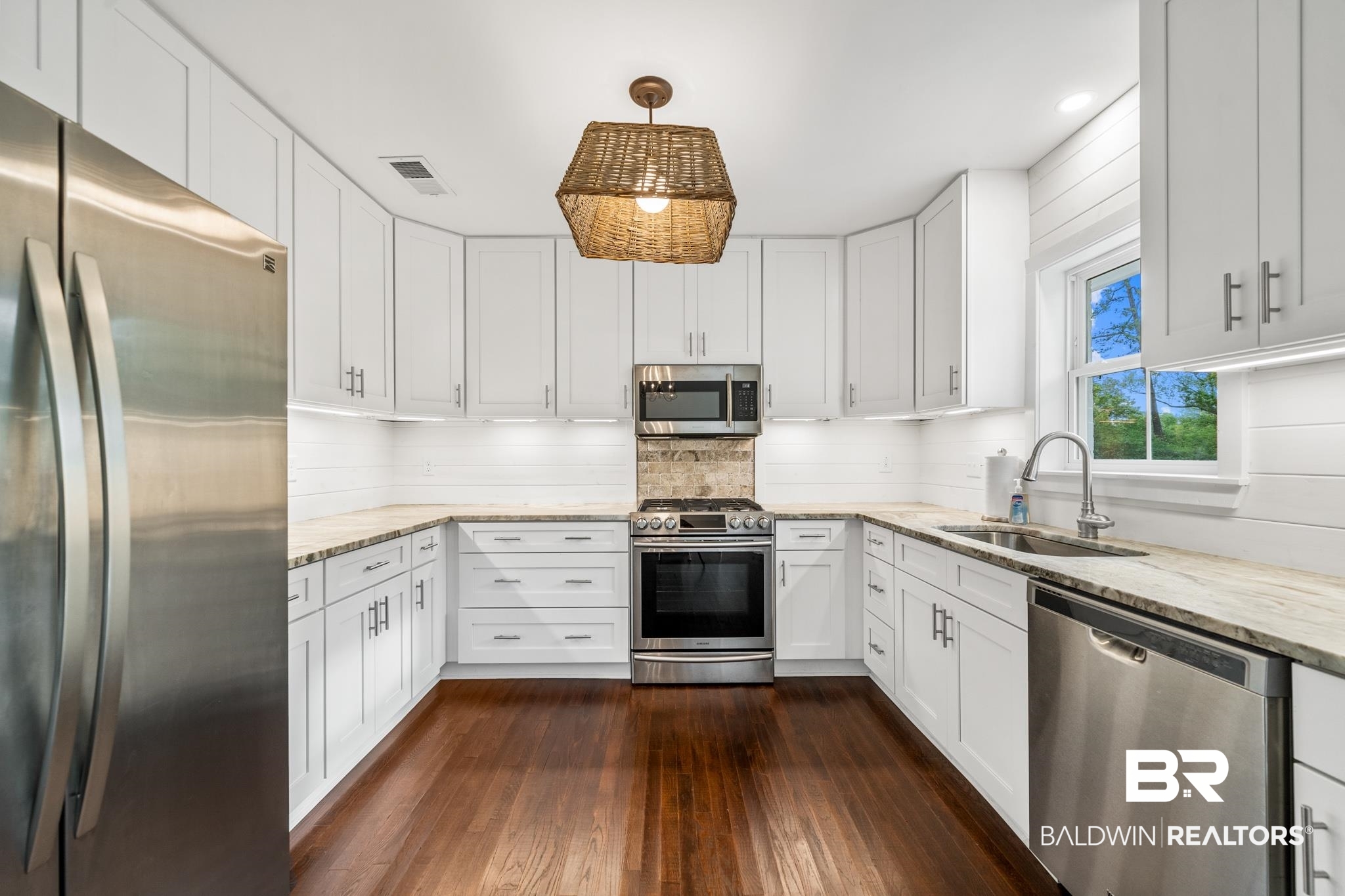 206 Stillwood Lane Mobile, AL 36608 - Photo 11 of 33