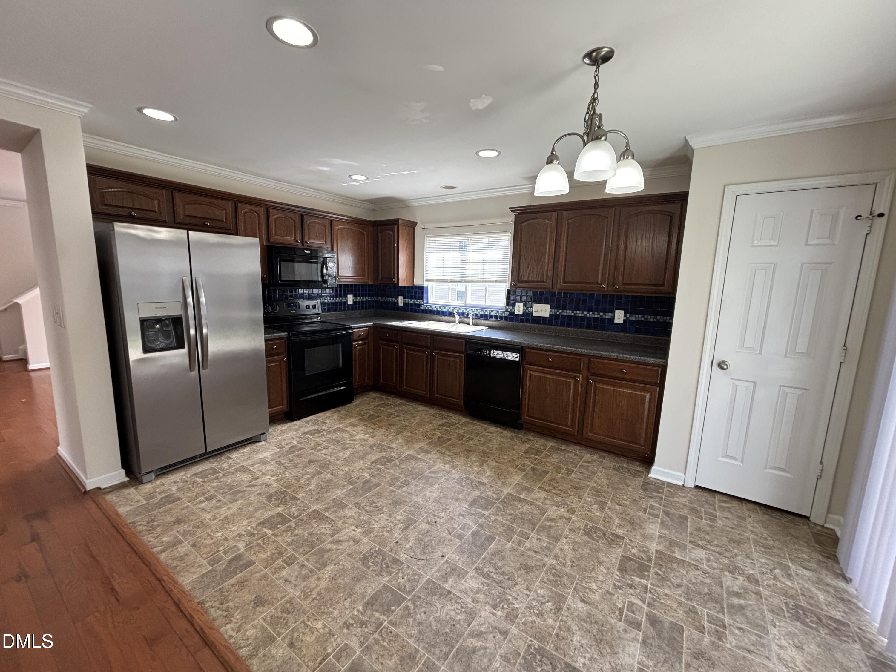 719 Obsidian Way Durham, NC 27703 - Photo 13 of 37 IMG_9637