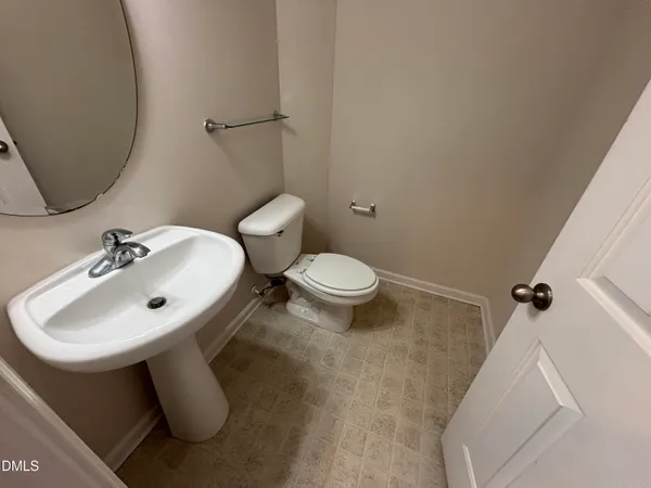 $1,995 | 719 Obsidian Way, Durham, NC 27703