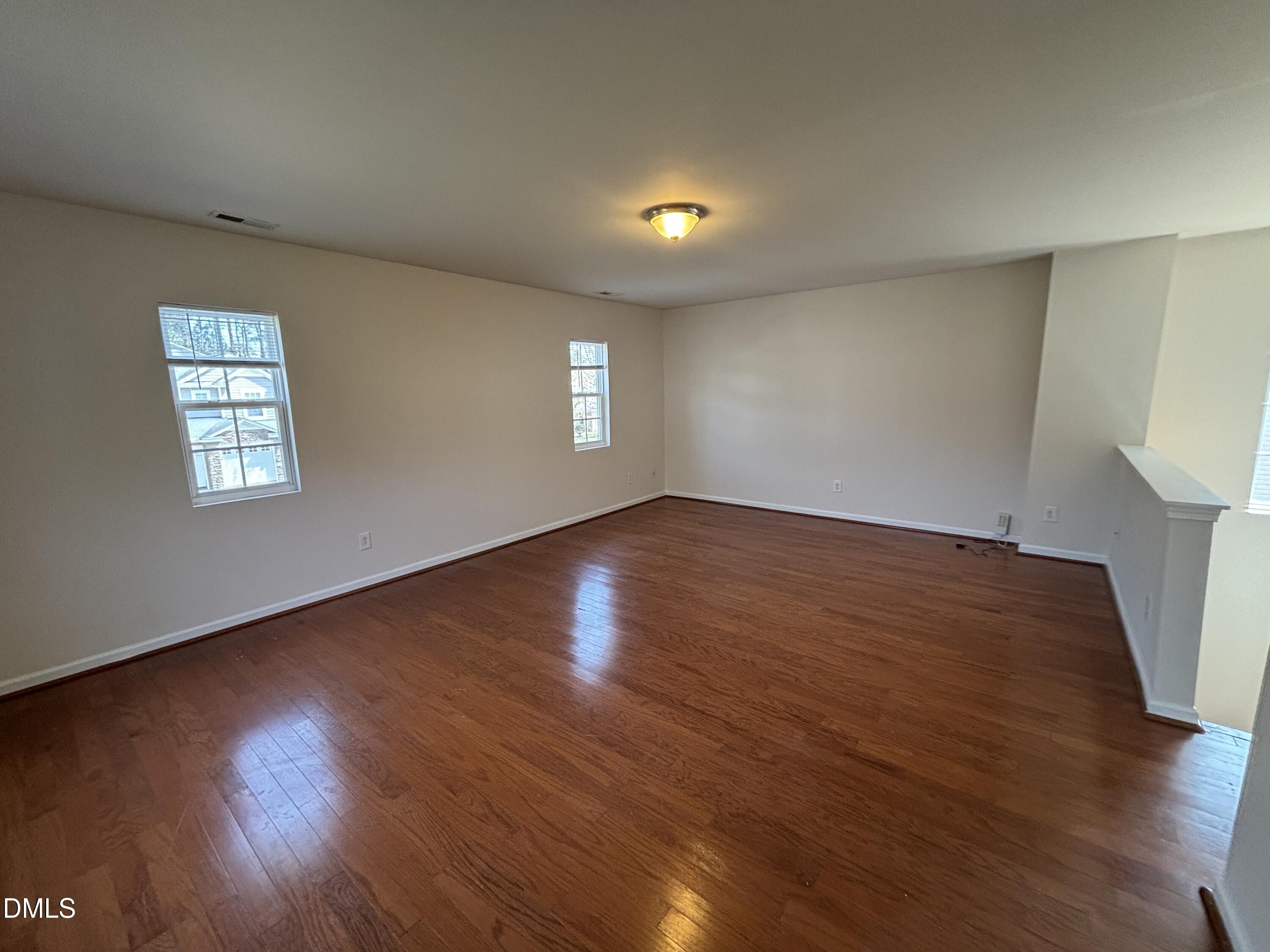 719 Obsidian Way Durham, NC 27703 - Photo 17 of 37 IMG_9642