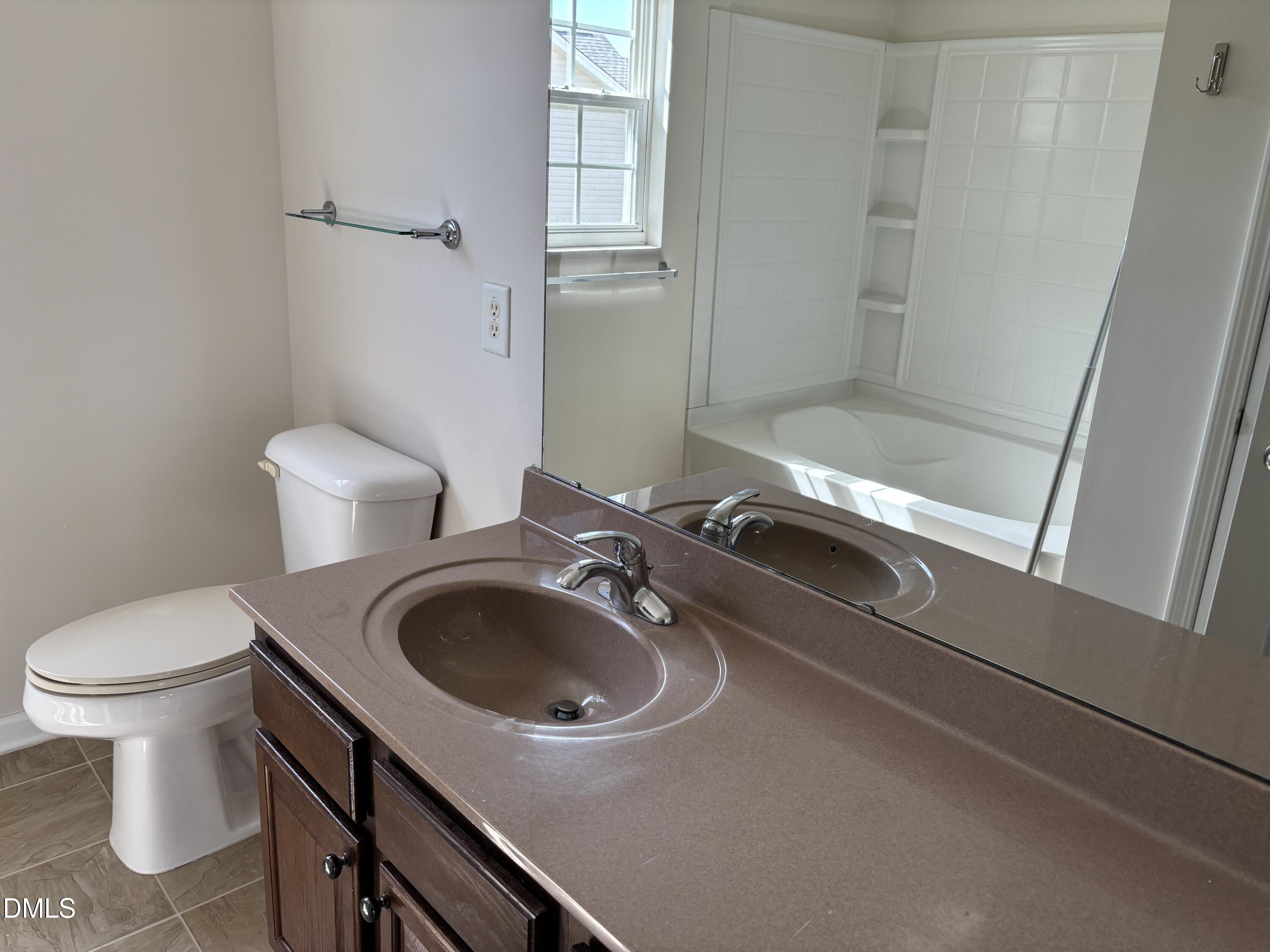 719 Obsidian Way Durham, NC 27703 - Photo 23 of 37 IMG_9659