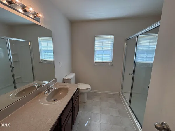 $1,995 | 719 Obsidian Way, Durham, NC 27703