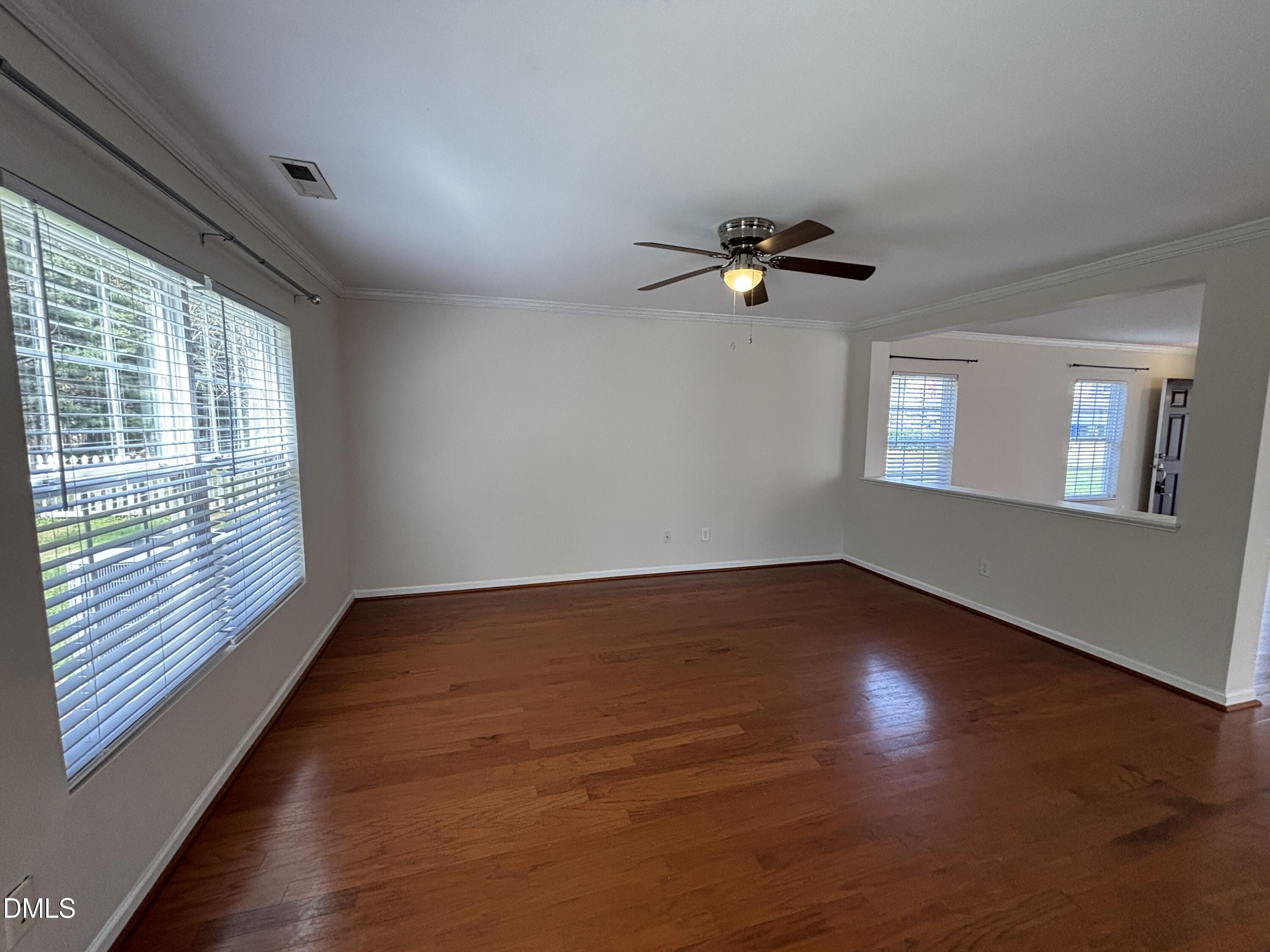 719 Obsidian Way Durham, NC 27703 - Photo 10 of 37 IMG_9634