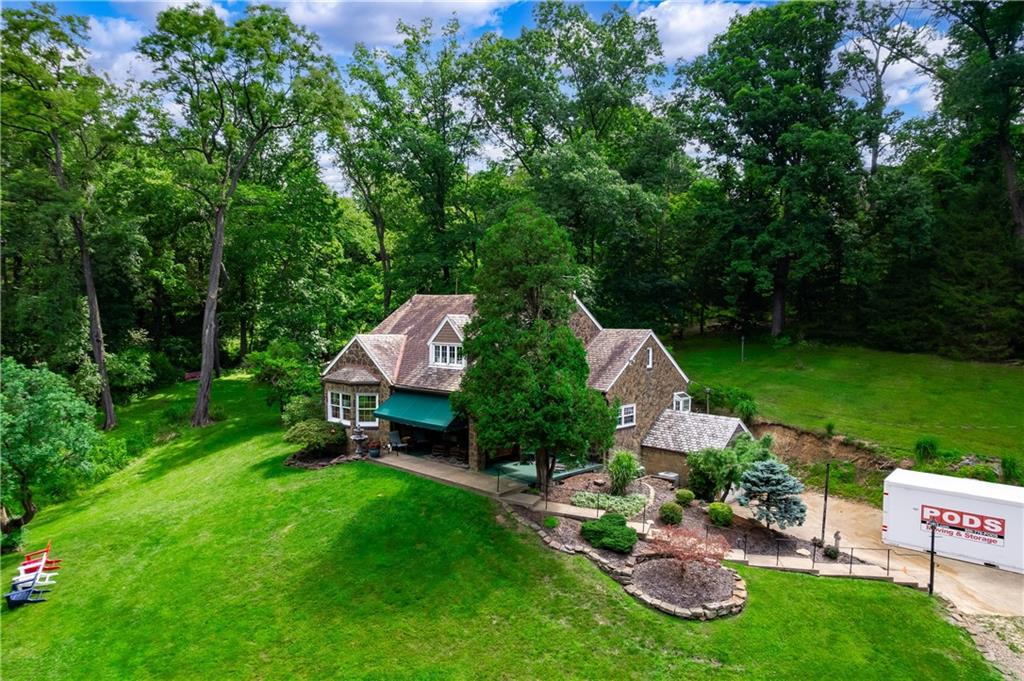 3871 Green Valley Road Pittsburgh, PA 15235 - Photo 2 of 50 Colonial Style Stone Home