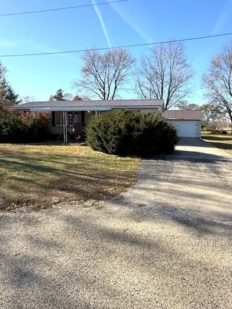 $119,000 | 136 North Washington Street, Sheffield, IL 61361