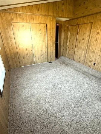 $119,000 | 136 North Washington Street, Sheffield, IL 61361