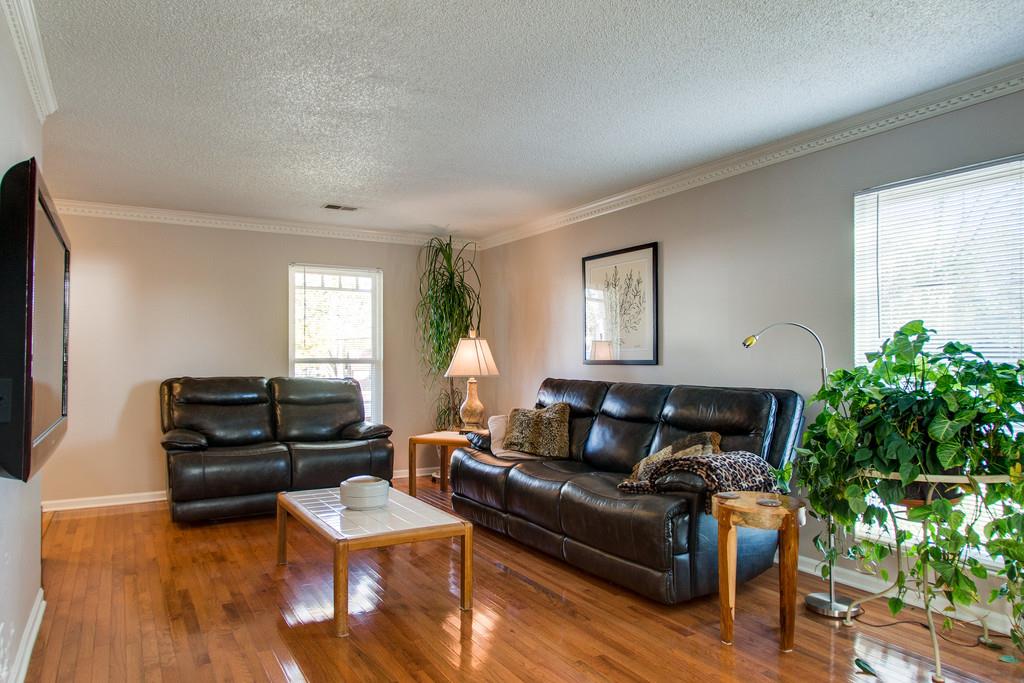 1421 Autumn Knoll Road Hermitage, TN 37076 - Photo 8 of 25 Gallery Image 8