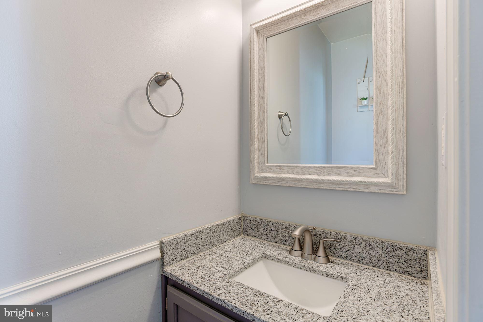 2031 Putnam Road Halethorpe, MD 21227 - Photo 8 of 25 Powder Room