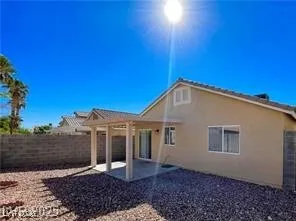 $2,100 | 8456 West Gilmore Avenue, Las Vegas, NV 89129
