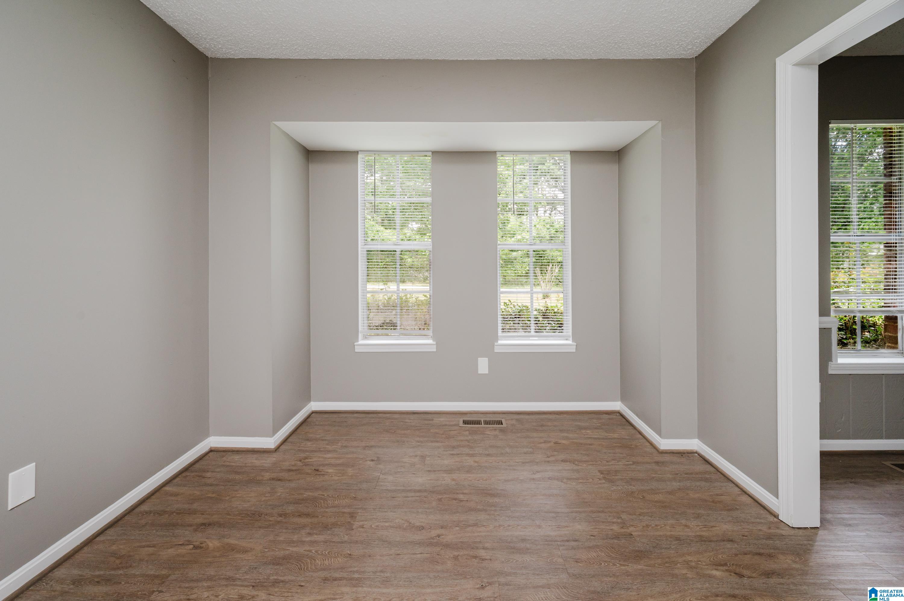 101 Shady Lane Alabaster, AL 35007 - Photo 12 of 37