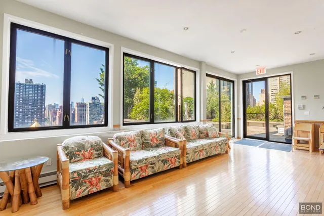 $4,050 | 301 East 38th Street, Unit 15C | Murray Hill