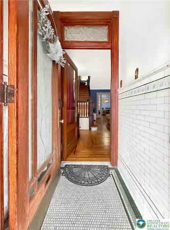 a view of entryway