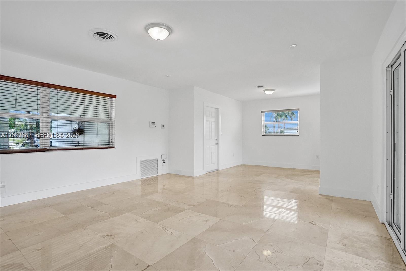 4519 West Park Road Hollywood, FL 33021 - Photo 9 of 27