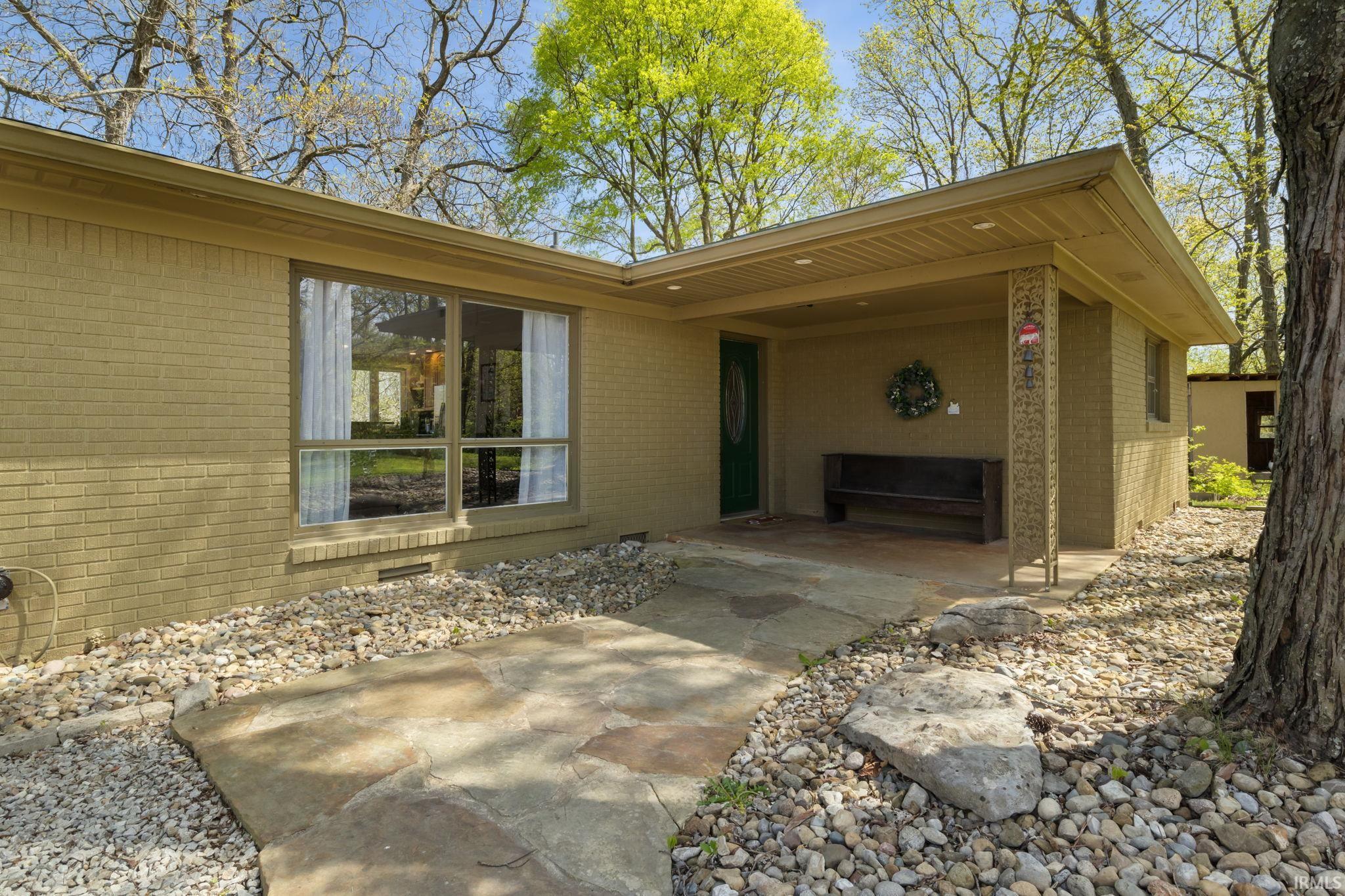 2777 South Garrison Chapel Road Bloomington, IN 47403 - Photo 3 of 27 Gallery Image 3