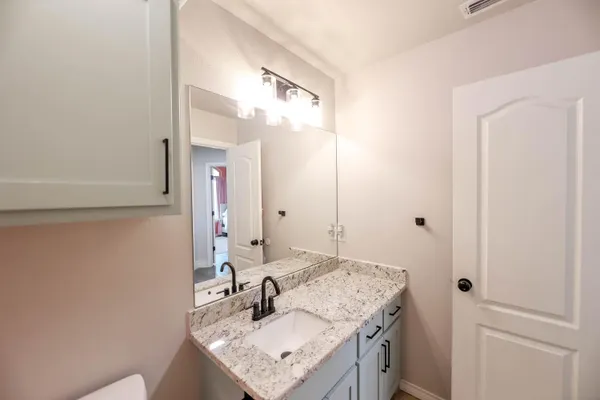 $300,000 | 6008 103rd Street, Lubbock, TX 79424