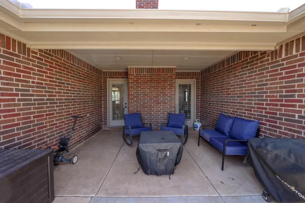 $300,000 | 6008 103rd Street, Lubbock, TX 79424