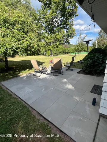 $329,000 | 5 Fieldcrest Drive, Tunkhannock, PA 18657