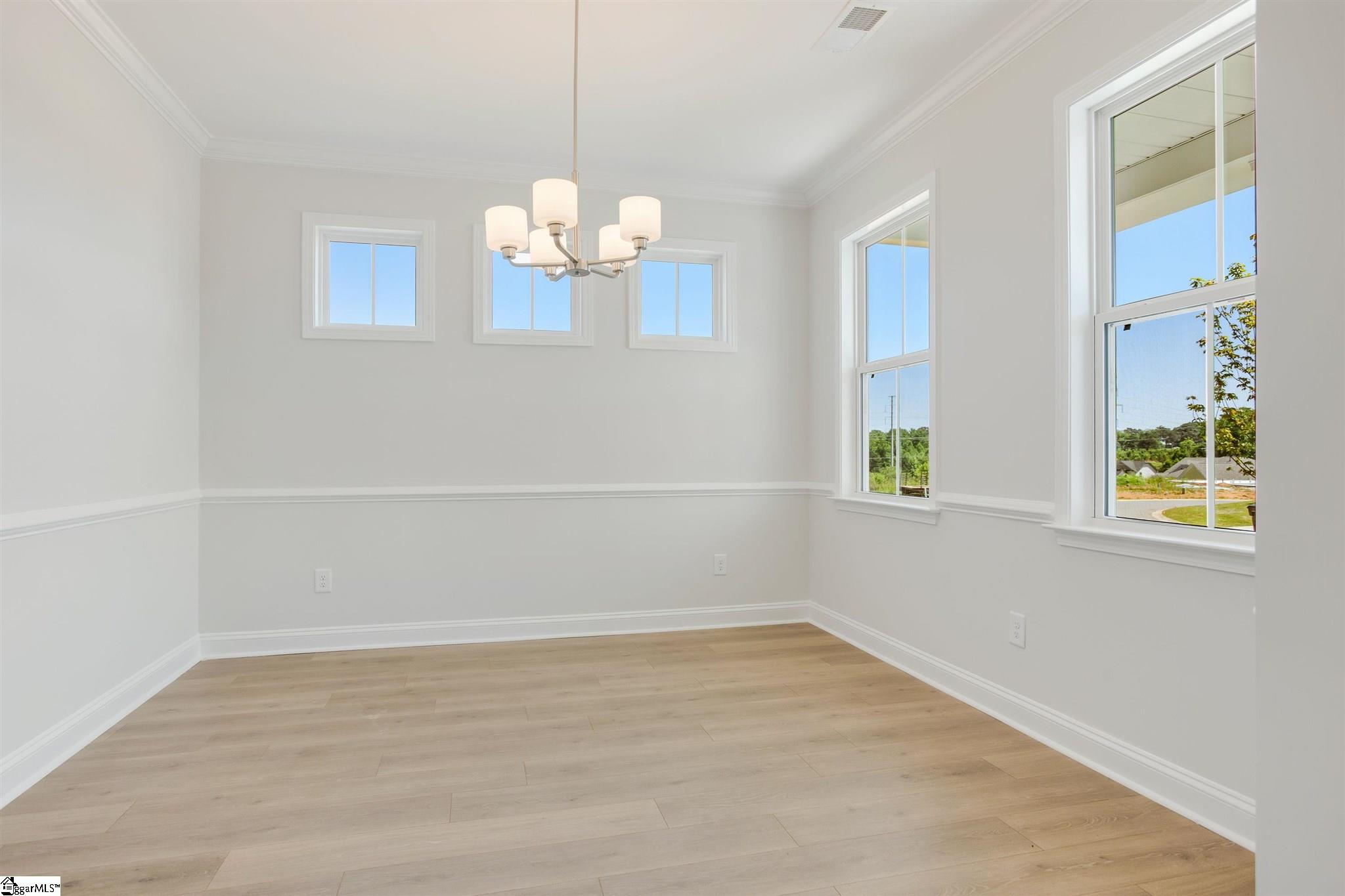 429 Buchanan Rdg Road Taylors, SC 29687 - Photo 5 of 36 Gallery Image 5