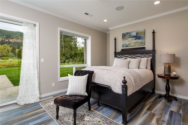 $1,150,000 | 7654 Kachina Road, Deming, WA 98244