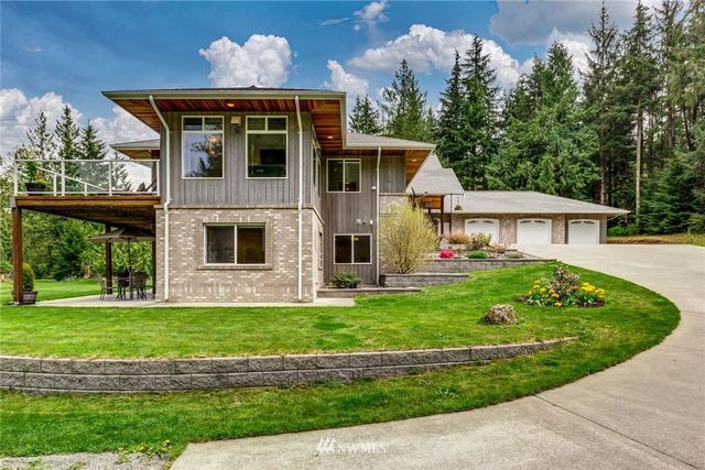 $1,150,000 | 7654 Kachina Road, Deming, WA 98244