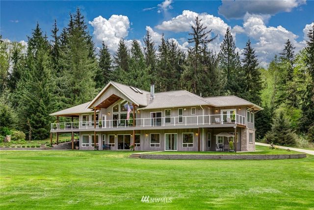 $1,150,000 | 7654 Kachina Road, Deming, WA 98244