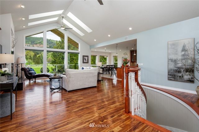 $1,150,000 | 7654 Kachina Road, Deming, WA 98244