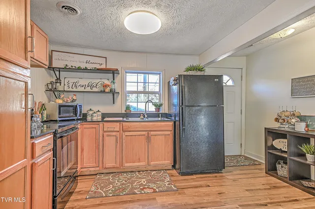 $144,900 | 106 St Louis Avenue, Bristol, TN 37620