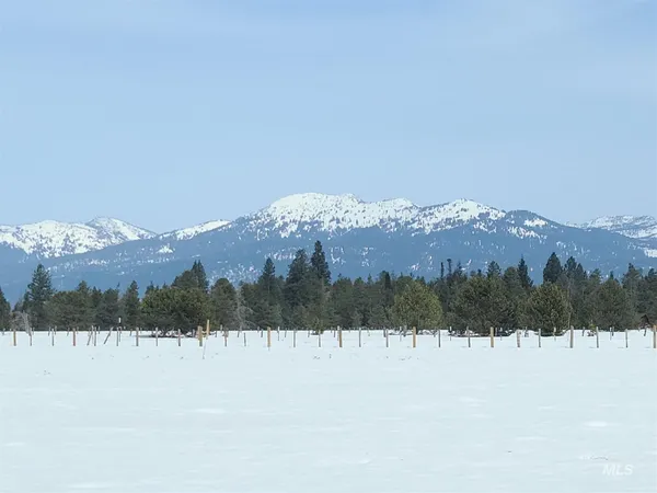 $189,900 | 1808 Schultz, Donnelly, ID 83615