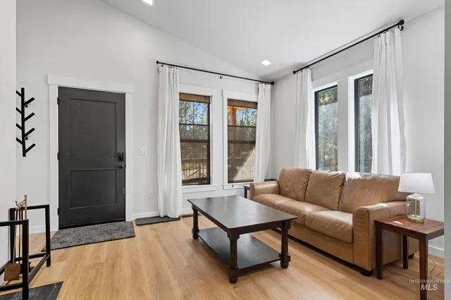 $625,000 | 24 Rainbow Ridge Road, Garden Valley, ID 83622