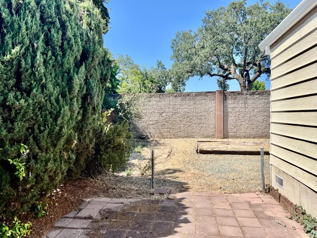 a view of an entryway