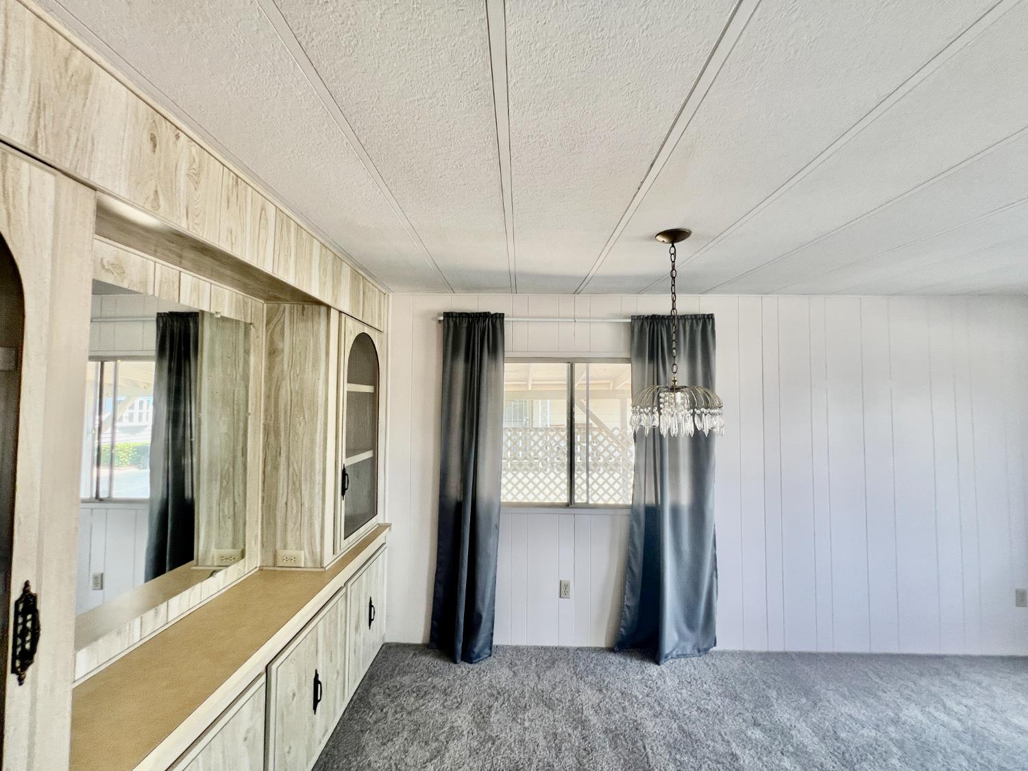 167 Rimma Way Roseville, CA 95661 - Photo 6 of 22 a view of an entryway with a kitchen