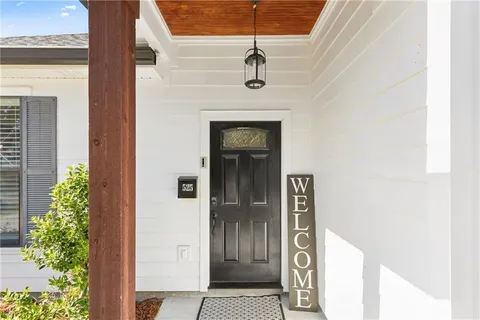 $295,000 | 525 Marino Drive, Norco, LA 70079