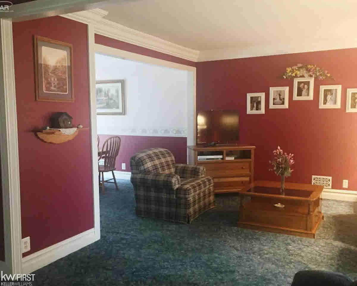4165 Belford Road Holly, MI 48442 - Photo 11 of 54 21317573-10.JPG