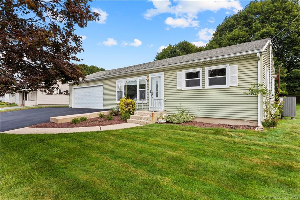 239 Sentinel Hill Road Derby, CT 06418 - Photo 1 of 1 Gallery Image 1