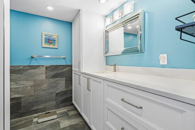 $2,895,000 | 2800 South Ocean Boulevard, Unit 22M, Boca Raton, FL 33432