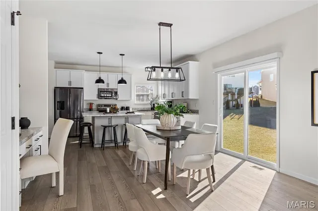 $489,900 | 217 Hidden Bluffs Drive, Lake St. Louis, MO 63367