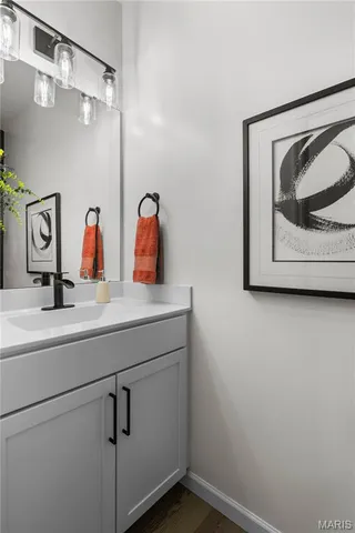 $489,900 | 217 Hidden Bluffs Drive, Lake St. Louis, MO 63367