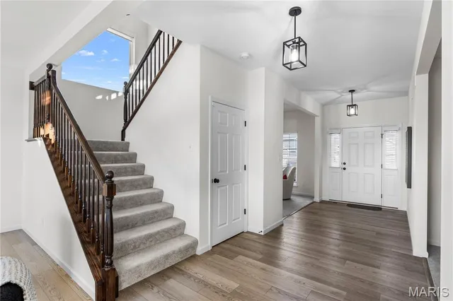 $489,900 | 217 Hidden Bluffs Drive, Lake St. Louis, MO 63367