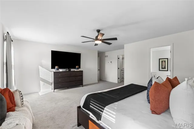 $489,900 | 217 Hidden Bluffs Drive, Lake St. Louis, MO 63367